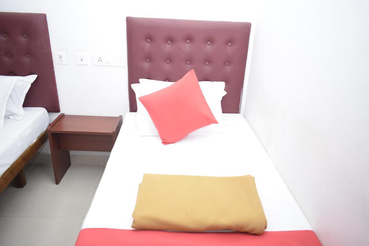 Hotel Jayaram จิตัมพรัม ภายนอก รูปภาพ